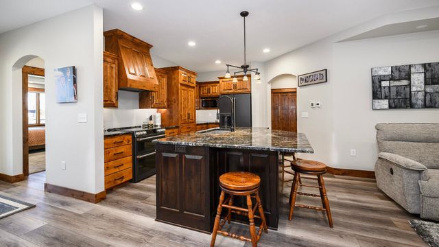 6209 Misty Waters Drive, Bismarck, ND 58503