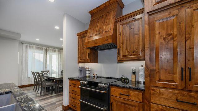 6209 Misty Waters Drive, Bismarck, ND 58503