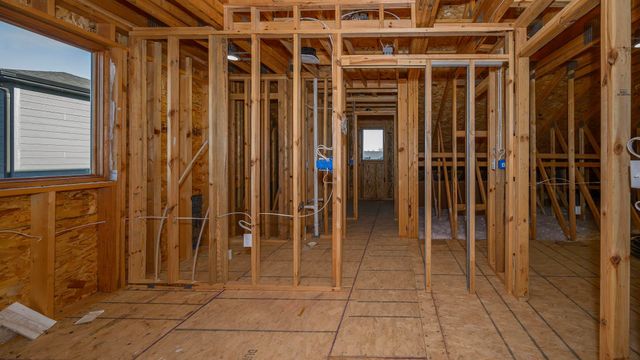 6209 Misty Waters Drive, Bismarck, ND 58503