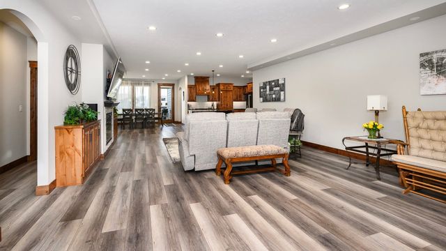 6209 Misty Waters Drive, Bismarck, ND 58503