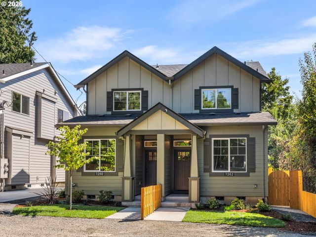 7262 Sw 1st Ave, Portland, OR 97219