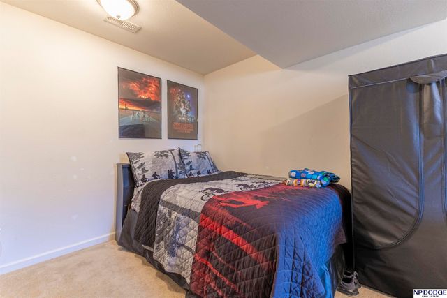 7022 N 88th Avenue, Omaha, NE 68122