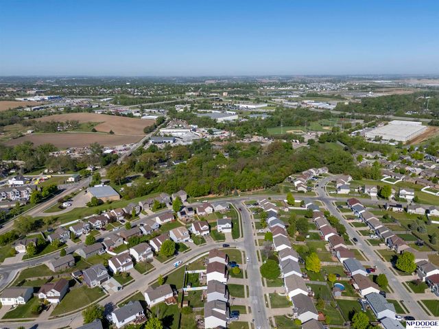 7022 N 88th Avenue, Omaha, NE 68122