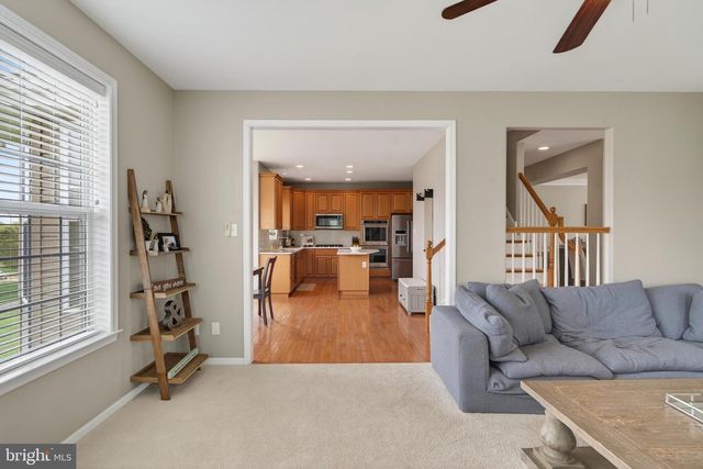 401 BOBS LN, Lincoln University, PA 19352