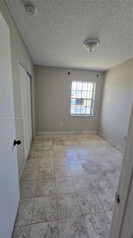 2705 NW 204th Ln, Miami Gardens, FL 33056