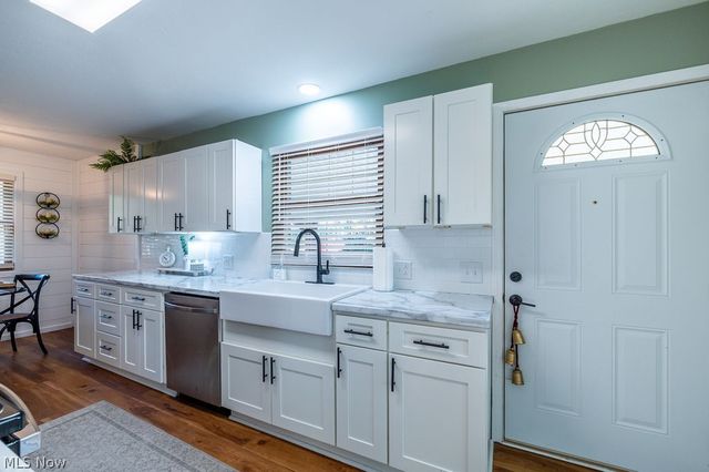 1239 Lakewood Circle, Washington, WV 26181