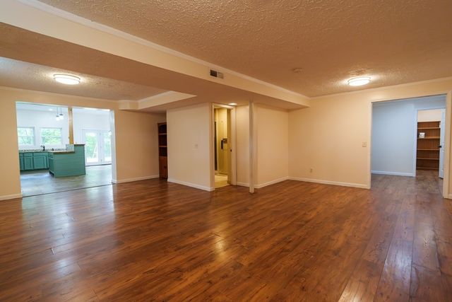 1723 Post Oak Rd, Cookeville, TN 38506