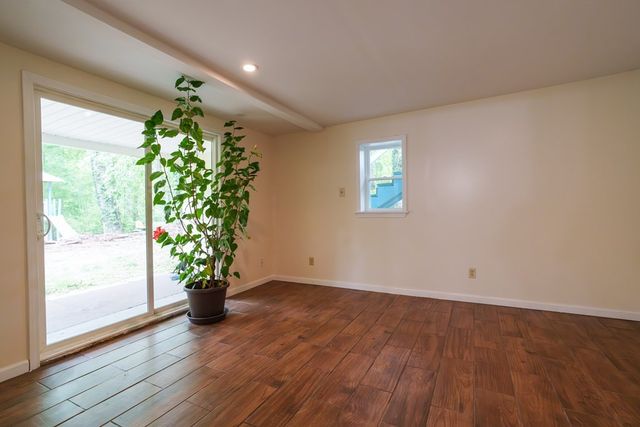 1723 Post Oak Rd, Cookeville, TN 38506