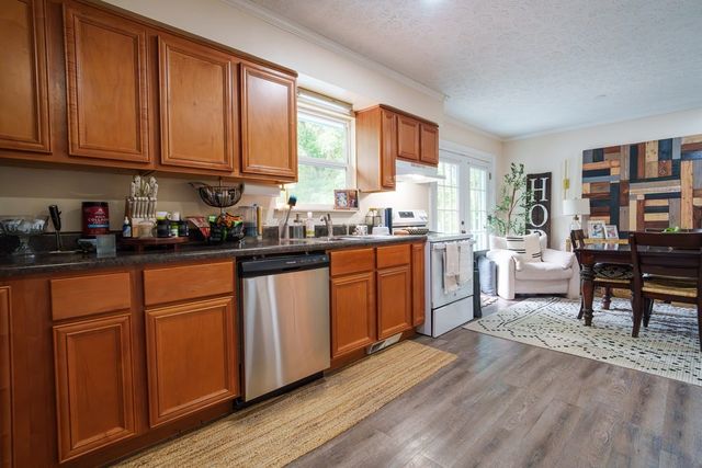 1723 Post Oak Rd, Cookeville, TN 38506