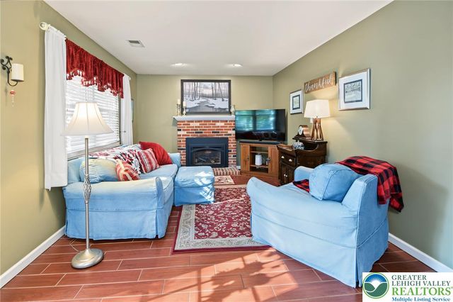 101 San Francisco Drive, Richland Twp, PA 18951