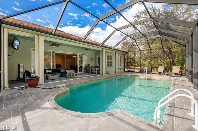 3081 Turtle Cove CT, North Fort Myers, FL 33903