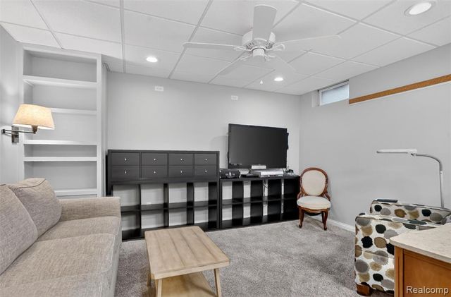 1390 Steeplechase Court, Howell, MI 48843