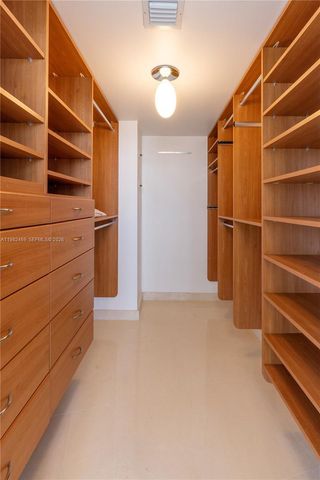 400 Alton Rd 1102, Miami Beach, FL 33139