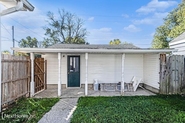 556 Walnut Street, Mount Morris, MI 48458