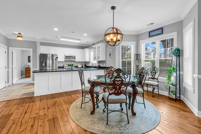 4895 Luster Leaf Cir Apt 101, Myrtle Beach, SC 29577