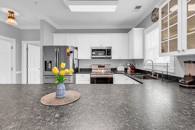 4895 Luster Leaf Cir Apt 101, Myrtle Beach, SC 29577