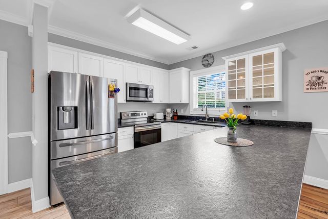 4895 Luster Leaf Cir Apt 101, Myrtle Beach, SC 29577