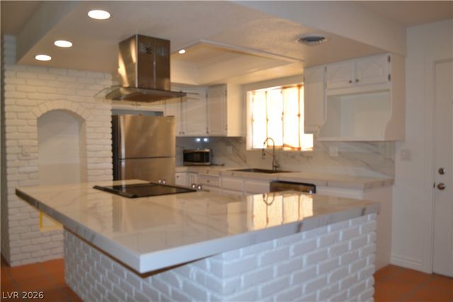 3653 Algonquin Drive, Las Vegas, NV 89169