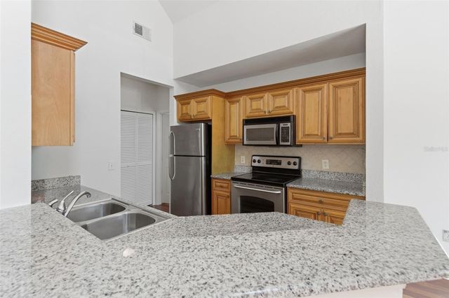 5971 WESTGATE DRIVE 1221, Orlando, FL 32835