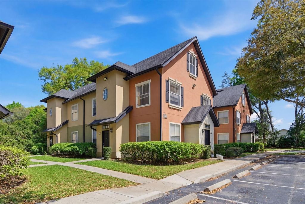 Image 1 of property listing at 5971 WESTGATE DRIVE 1221, Orlando, FL 32835