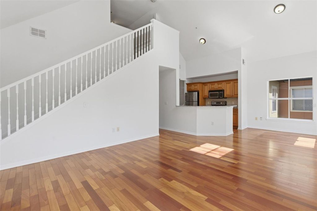 Image 17 of property listing at 5971 WESTGATE DRIVE 1221, Orlando, FL 32835