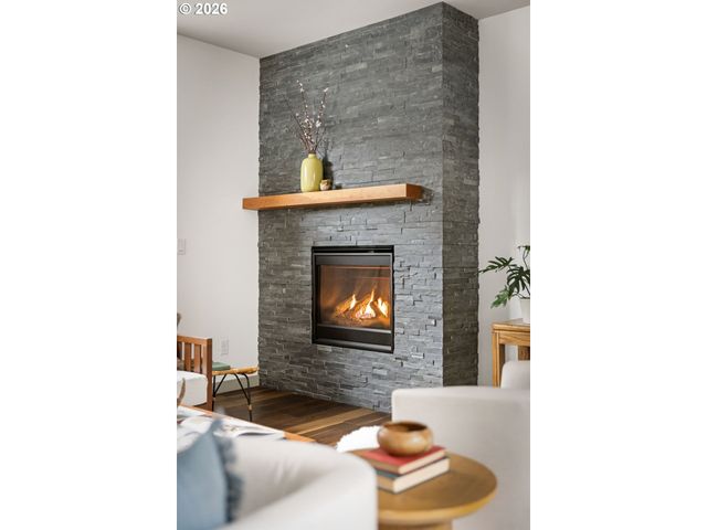 4902 Se OGDEN St, Portland, OR 97206