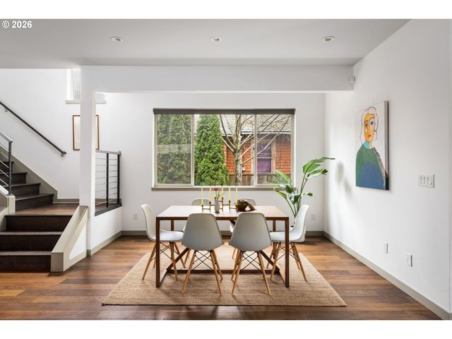 4902 Se OGDEN St, Portland, OR 97206