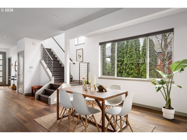 4902 Se OGDEN St, Portland, OR 97206