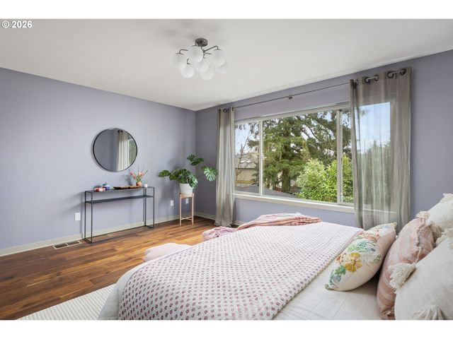 4902 Se OGDEN St, Portland, OR 97206