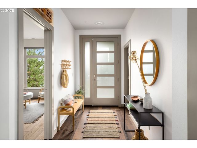 4902 Se OGDEN St, Portland, OR 97206