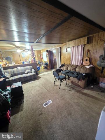 1 CECIL RD, Earleville, MD 21919