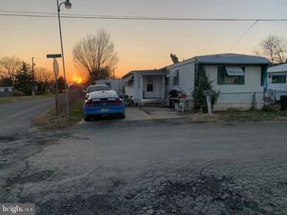 1 CECIL RD, Earleville, MD 21919