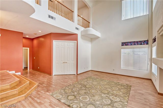 8744 Stockholm Avenue, Las Vegas, NV 89147