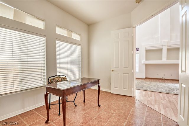 8744 Stockholm Avenue, Las Vegas, NV 89147