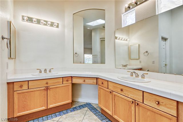 8744 Stockholm Avenue, Las Vegas, NV 89147