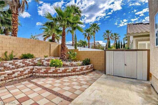 8744 Stockholm Avenue, Las Vegas, NV 89147