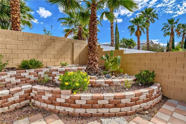 8744 Stockholm Avenue, Las Vegas, NV 89147