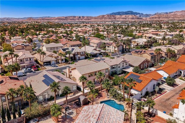 8744 Stockholm Avenue, Las Vegas, NV 89147