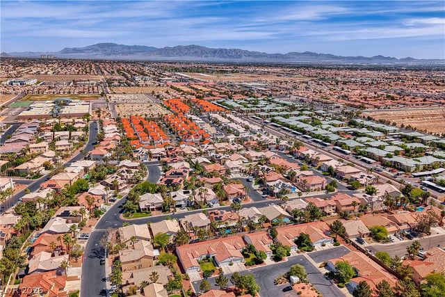8744 Stockholm Avenue, Las Vegas, NV 89147