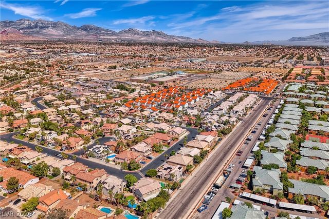 8744 Stockholm Avenue, Las Vegas, NV 89147