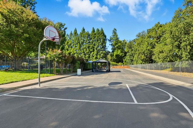 2137 Arroyo Ct 4, Pleasanton, CA 94588