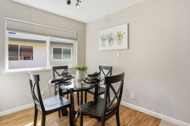 2137 Arroyo Ct 4, Pleasanton, CA 94588