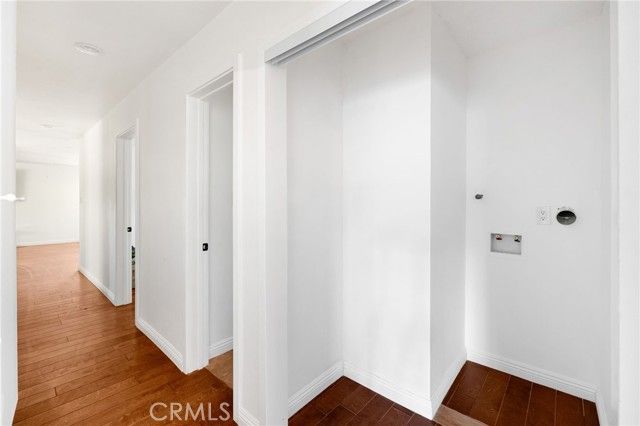 7044 White Oak, Van Nuys (los Angeles), CA 91406