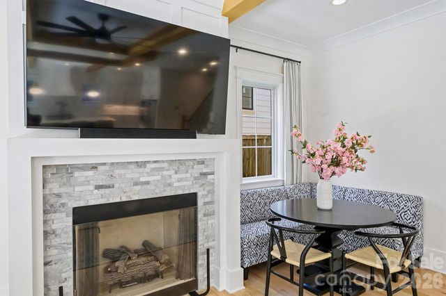 3224 E Ford Road, Charlotte, NC 28205