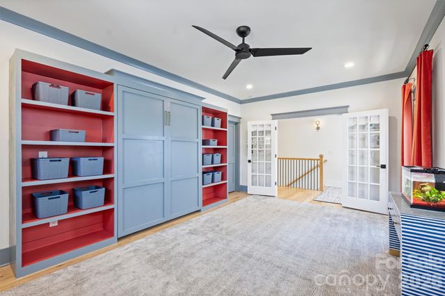 3224 E Ford Road, Charlotte, NC 28205