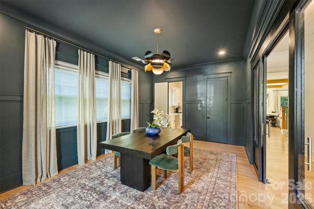 3224 E Ford Road, Charlotte, NC 28205