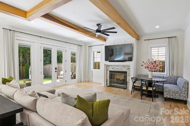 3224 E Ford Road, Charlotte, NC 28205