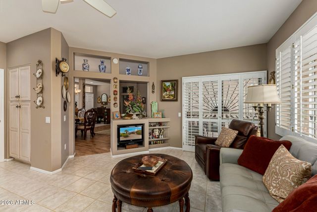 15333 W BLACK GOLD Lane, Sun City West, AZ 85375