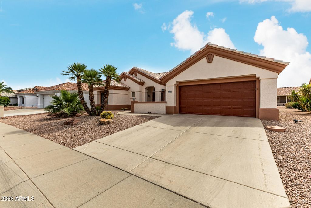 15333 W BLACK GOLD Lane, Sun City West, AZ 85375