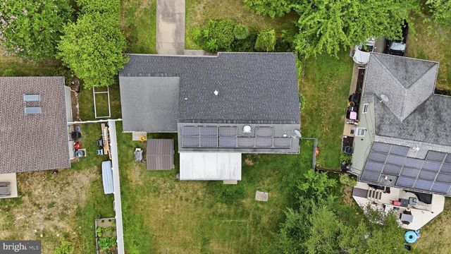 646 PASADENA DR, Magnolia, NJ 08049